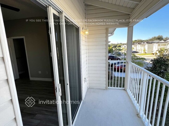 172 Carol Susan Ln in Fort Pierce, FL - Foto de edificio - Building Photo