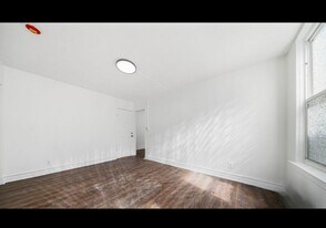 40-15 155th St in Queens, NY - Building Photo