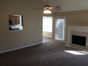 28 Bostwick Dr in Pooler, GA - Foto de edificio - Building Photo