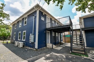 1009 Enid St in Houston, TX - Building Photo - Building Photo
