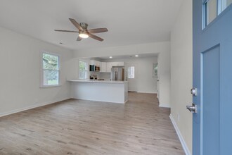 1911 Capps St in Durham, NC - Building Photo - Building Photo