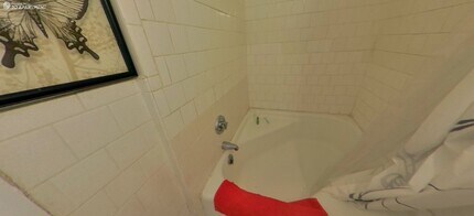 48 Queensberry St, Unit 19 in Boston, MA - Foto de edificio - Building Photo