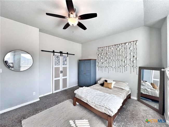 property at 1224 Loma Rnch