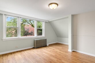 1342 Circle Ave in Forest Park, IL - Building Photo - Building Photo