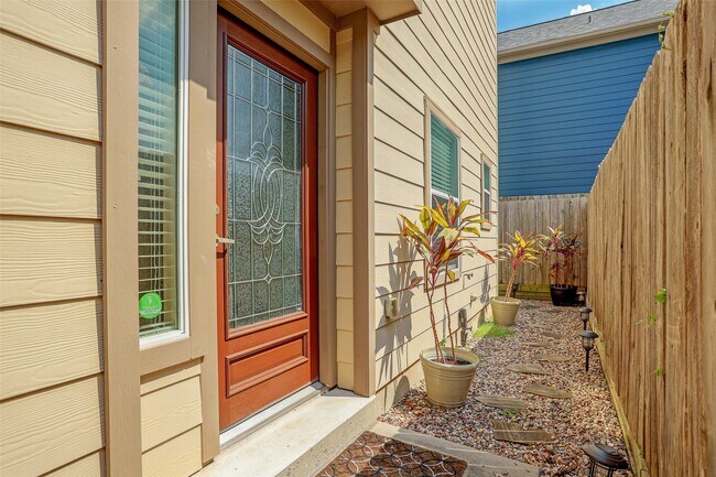 936 W 26th St in Houston, TX - Building Photo - Building Photo