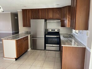 444 Georgia Ave in Longwood, FL - Foto de edificio - Building Photo