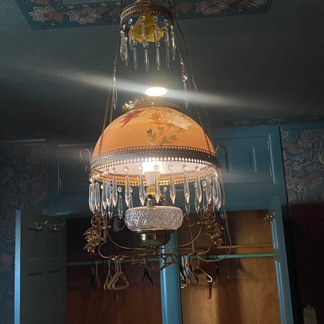 property at 429 1/2 Market St