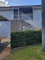 59 Camelot Gardens Blvd in Lehigh Acres, FL - Building Photo