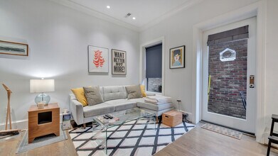 418 7th St SE in Washington, DC - Building Photo - Building Photo