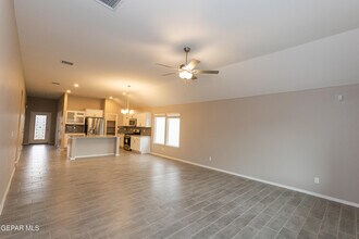 1228 Golden Summer Pl in Horizon City, TX - Building Photo - Building Photo
