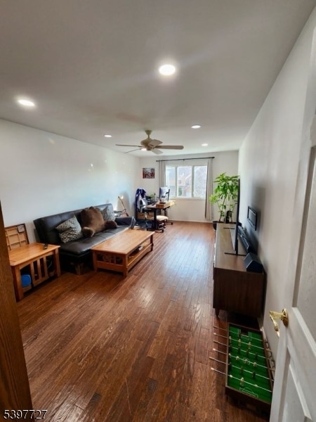 48 Edgefield Dr in Morris Plains, NJ - Building Photo - Building Photo