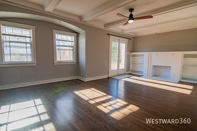 844 W Lakeside Pl in Chicago, IL - Building Photo - Building Photo