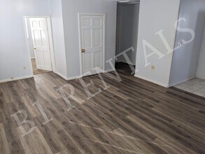 712 Summit St in North Vernon, IN - Building Photo - Building Photo