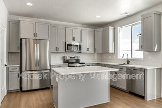3199 S Claire Ave in Syracuse, UT - Building Photo - Building Photo