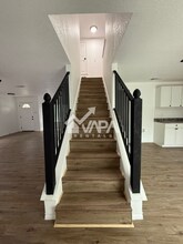 817 Meadow Peak in Converse, TX - Building Photo - Building Photo