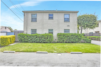 523 Matadero Ave in Palo Alto, CA - Building Photo - Building Photo