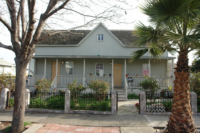 1667 Jackson St in Santa Clara, CA - Building Photo - Building Photo