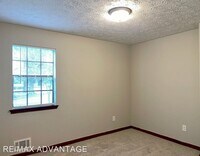 977 Leeward Ln photo'