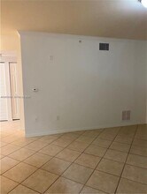 6386 Emerald Dunes Dr in West Palm Beach, FL - Building Photo - Building Photo