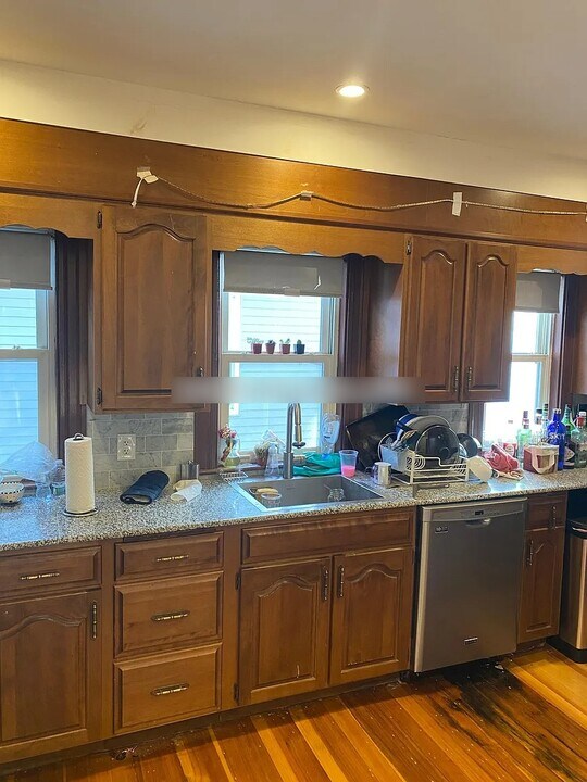 45 Bowdoin St, Unit 2 in Medford, MA - Foto de edificio
