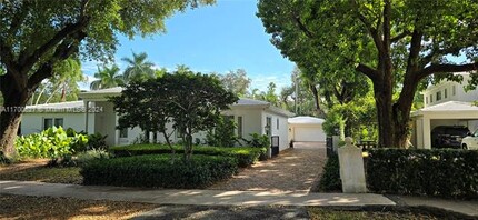 634 Altara Ave in Coral Gables, FL - Foto de edificio - Building Photo