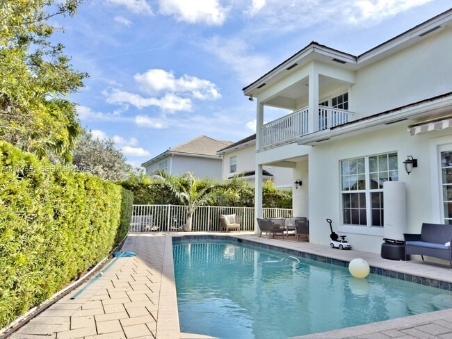 1317 SW 23rd St in Fort Lauderdale, FL - Building Photo - Building Photo