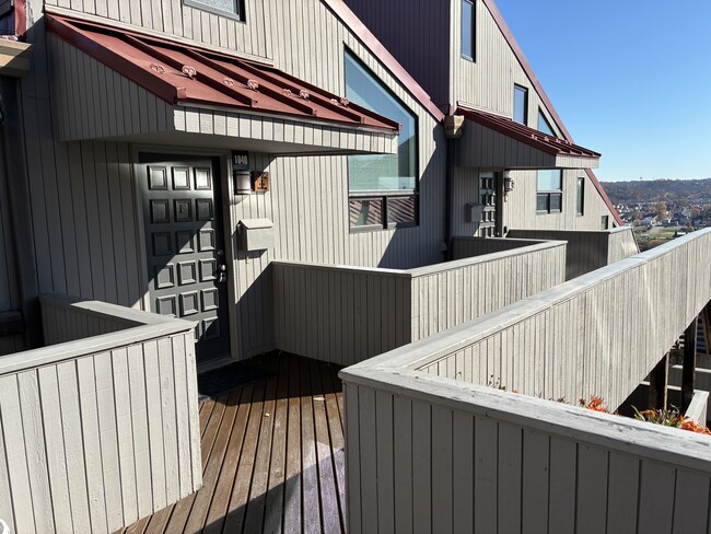 property at 1040 Hatch St