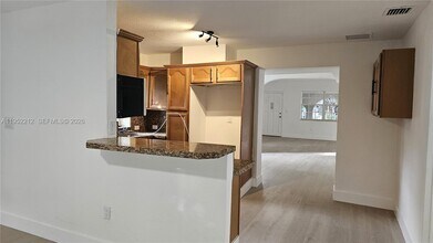 74 NW 31st St in Miami, FL - Building Photo - Building Photo