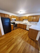 630 Westfield Way in Pewaukee, WI - Building Photo - Building Photo