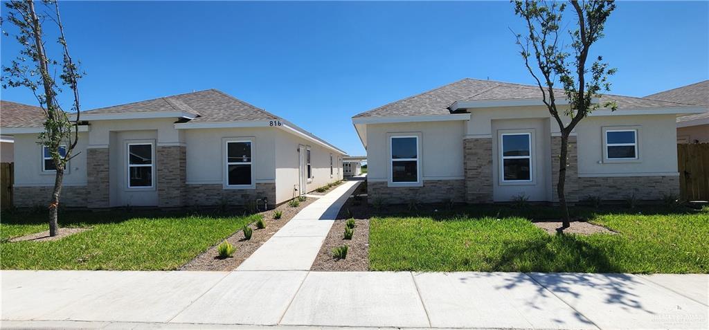 810 N Abbey Ave in Edinburg, TX - Building Photo