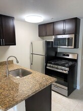 101 W Canada in San Clemente, CA - Building Photo - Building Photo