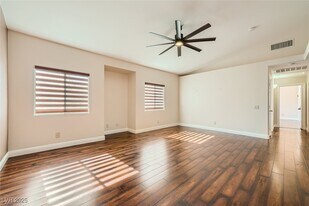 2152 Quartz Cliff St in Las Vegas, NV - Building Photo