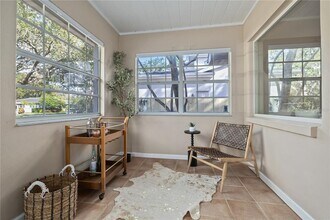 3616 W Morrison Ave in Tampa, FL - Building Photo - Building Photo