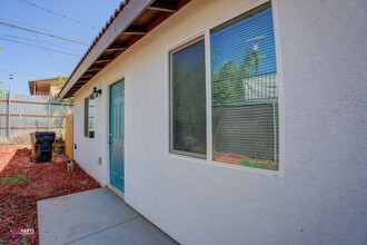 1028 Jeffrey St in Bakersfield, CA - Building Photo - Building Photo