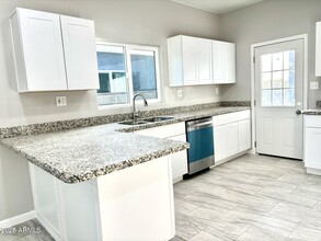 3440 Cam Del Rancho in Douglas, AZ - Building Photo - Building Photo