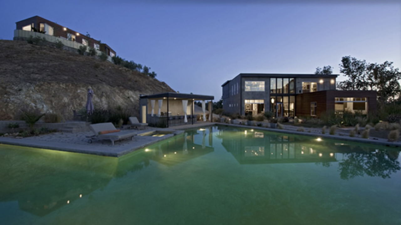 5757 Trancas Canyon Rd in Malibu, CA - Foto de edificio