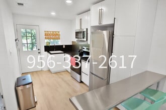 807 Dreiss St in San Antonio, TX - Building Photo - Building Photo