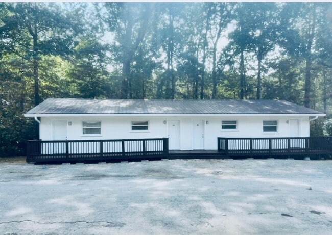 property at 201 Wotring St