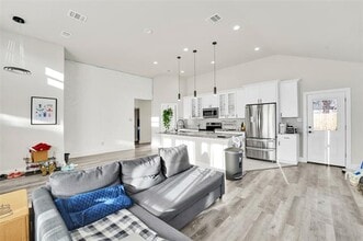 4621 Collins Ave in Dallas, TX - Building Photo - Building Photo