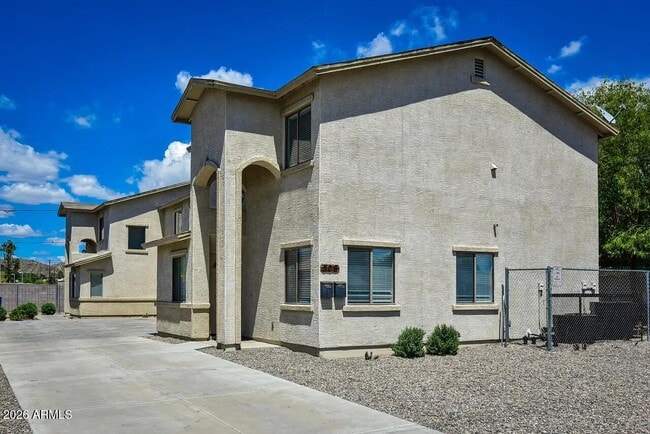 property at 506 E Townley Ave
