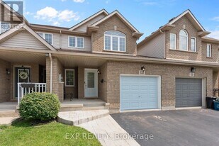 123 Summers Dr in Thorold, ON - Building Photo