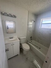 2856 NW 14th St in Fort Lauderdale, FL - Building Photo - Building Photo