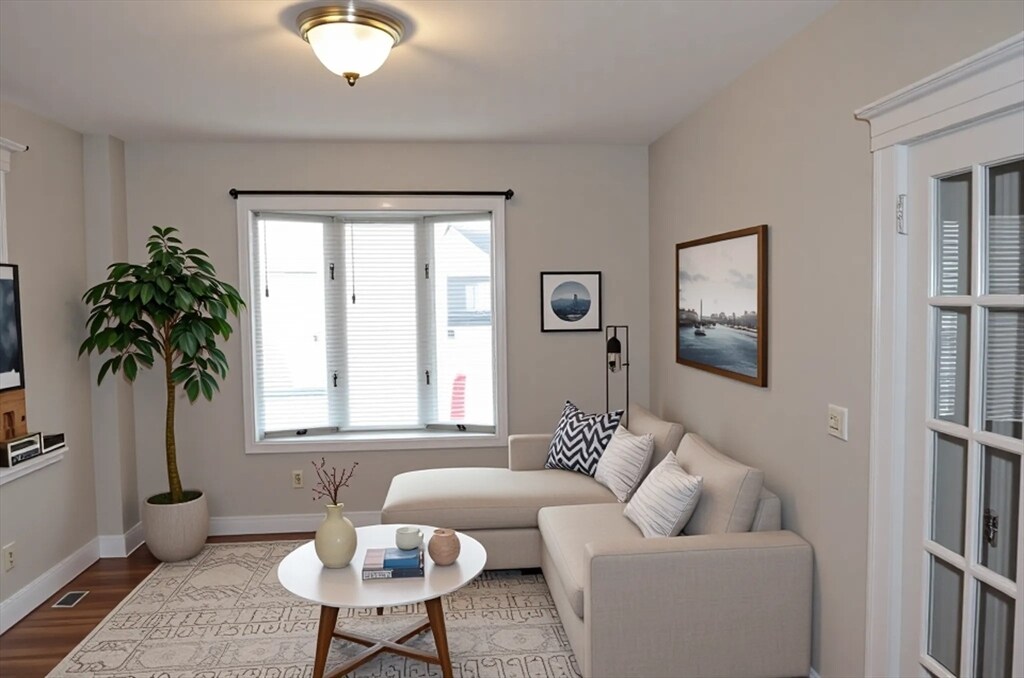 34 Channing St in Newton, MA - Building Photo