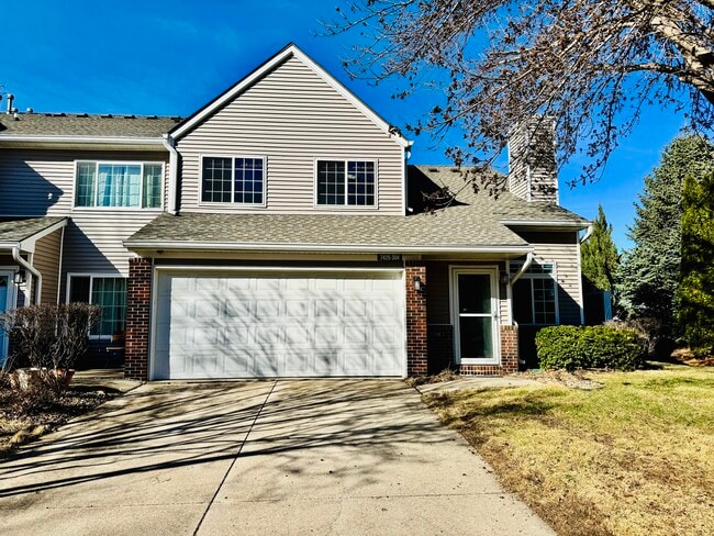 7425 Wistful Vista Dr in West Des Moines, IA - Foto de edificio - Building Photo