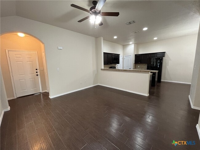 property at 681 Creekside Cir