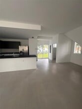 532 NW 17th Ave in Fort Lauderdale, FL - Building Photo - Building Photo