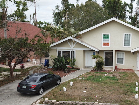 7431 Albany Rd in Ft. Myers, FL - Building Photo
