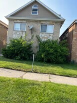 7210 Park Ave, Unit 1 in Summit, IL - Building Photo