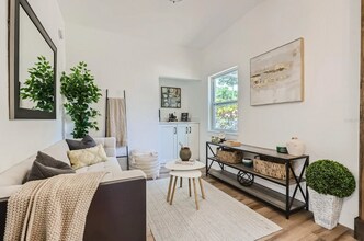 3516 W Price Ave in Tampa, FL - Foto de edificio - Building Photo