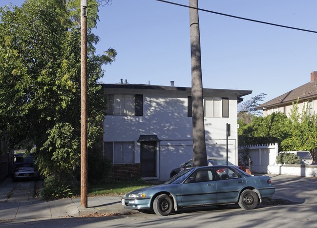 57 S 15th St in San Jose, CA - Foto de edificio - Building Photo
